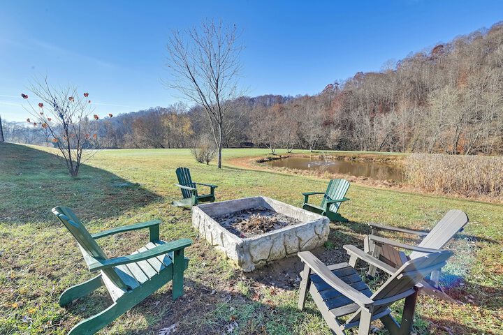 Secluded Retreat: Bbq Lawn Games, & Fire Pit!