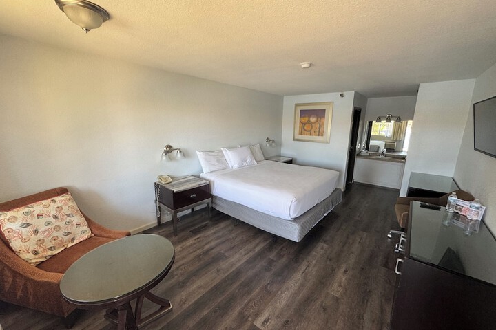 Room 22 of 53