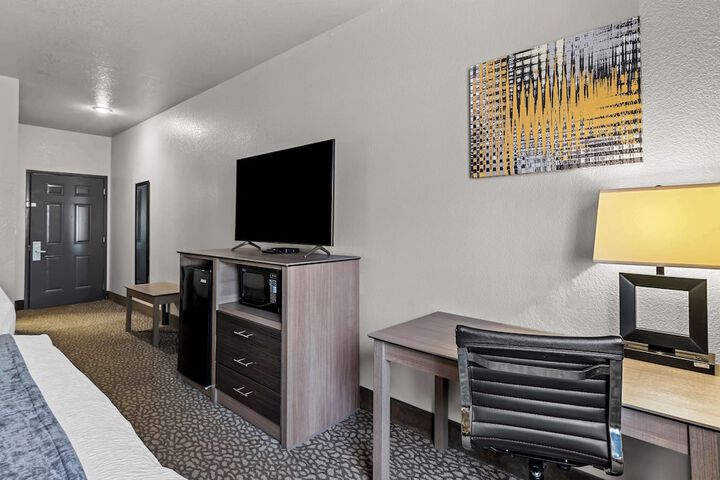 Best Western Sherwood Inn & Suites