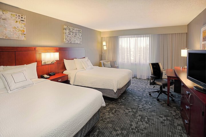 Courtyard by Marriott Mishawaka-University Area