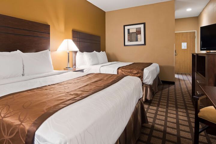 Room 15 of 24