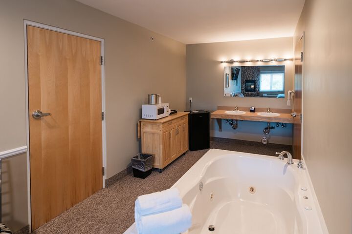 Room 49 of 102
