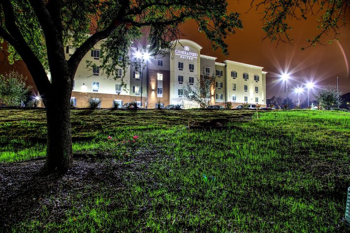 Hotel 2 of 41