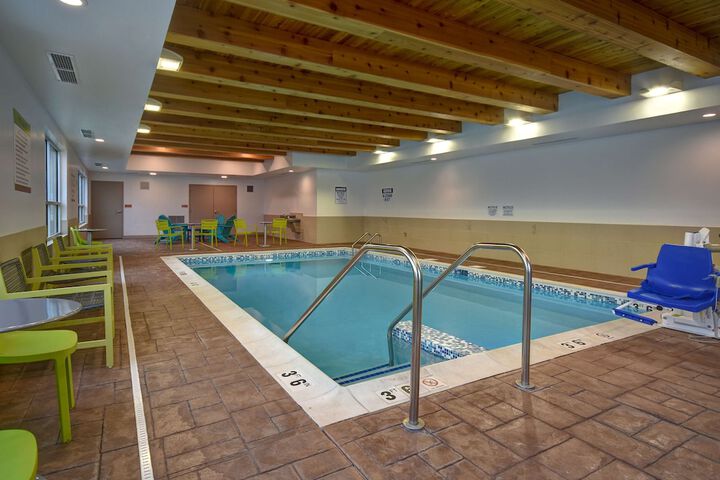 Home2 Suites by Hilton Eau Claire South