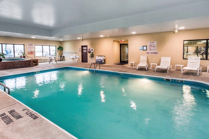 Pool 2 of 39