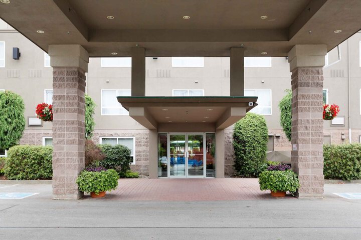 Hotel 2 of 29