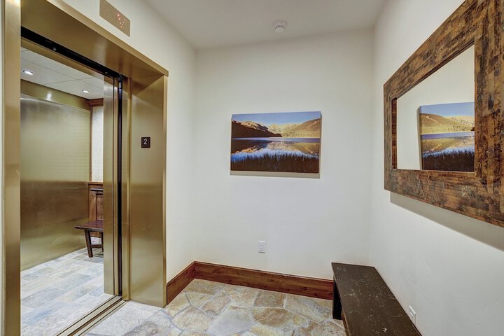 The Lodge at Vail a RockResort by Vail Resorts