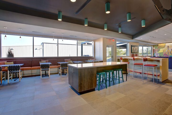 Hotel Interior 10 of 44
