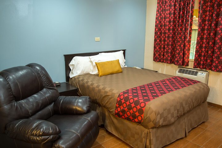 Room 40 of 100