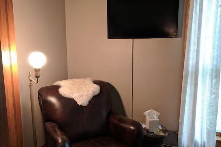 Room 15 of 38