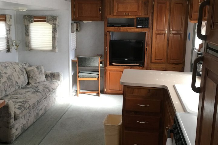 Room 30 of 61