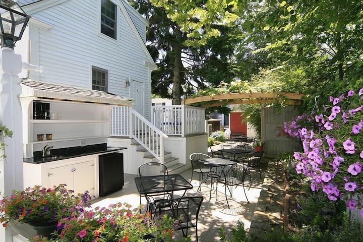 Terrace/Patio 42 of 44