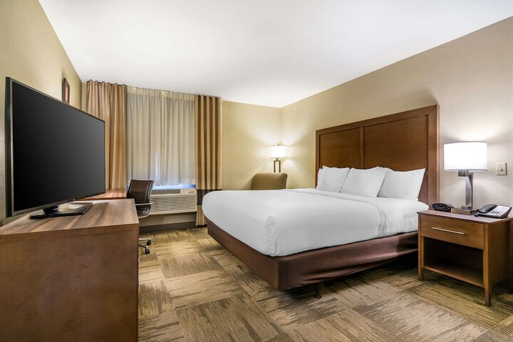 Room 16 of 54