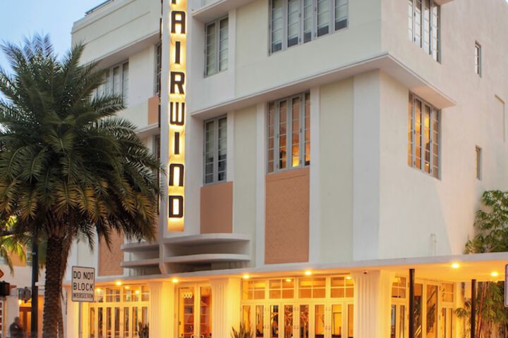 Hotel 4 of 98