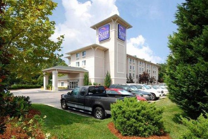 Hotel 3 of 86
