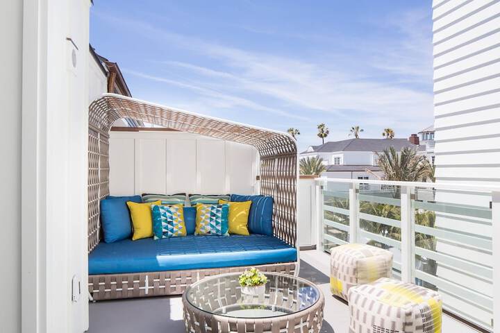 Lido House Autograph Collection
