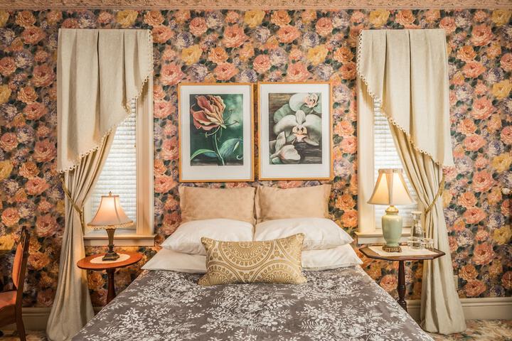 Room 30 of 58