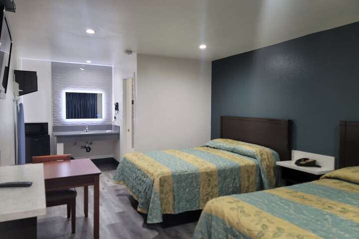 Room 51 of 89