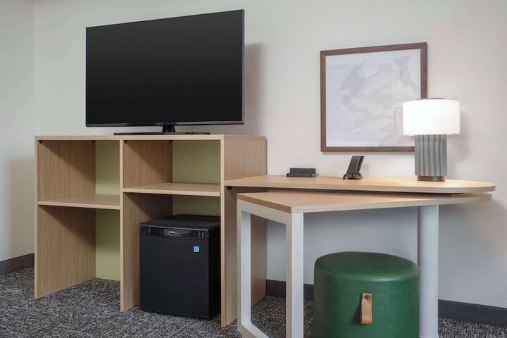 Spark by Hilton Miami Doral