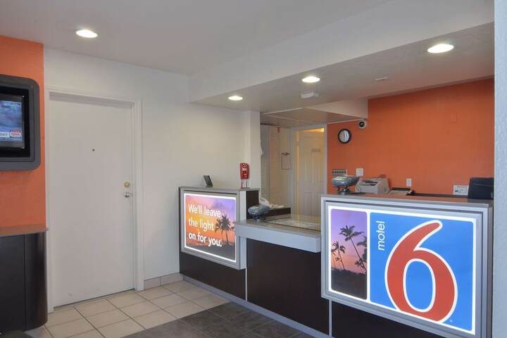Motel 6 Indio CA - Palm Springs