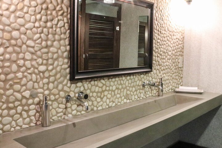 Hotel Indigo Traverse City by IHG