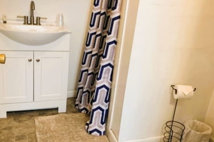 Room 51 of 69