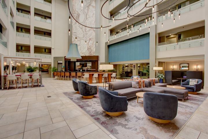Hotel 10 of 104