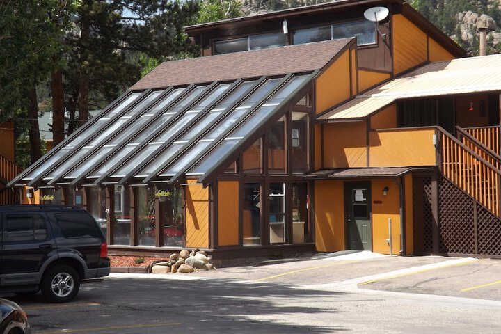 Hotel 4 of 92