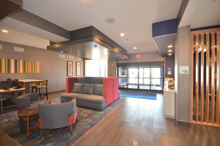 Hotel 4 of 40