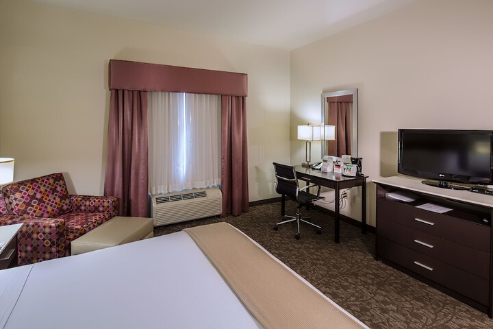 Room 26 of 61