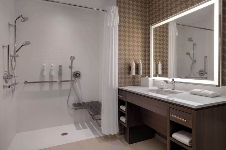 Home2 Suites by Hilton Bristol