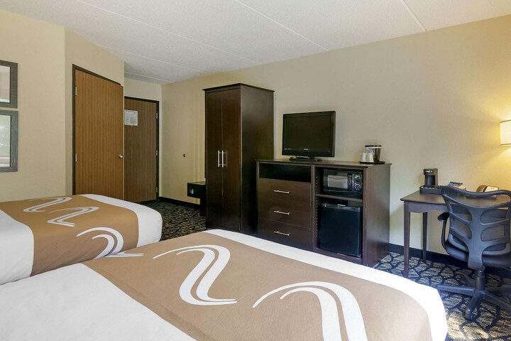 Room 11 of 41