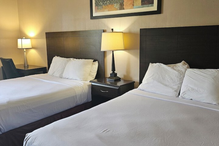 Room 29 of 38