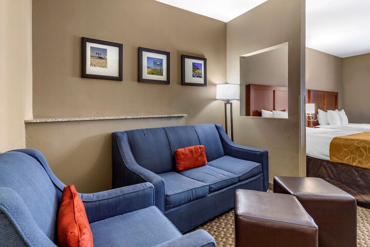 Comfort Suites Near Texas a & M University - Corpus Christi