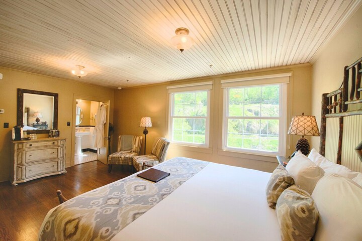 Historic Tapoco Lodge Resort
