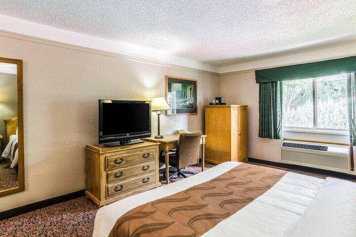 Quality Inn Buffalo