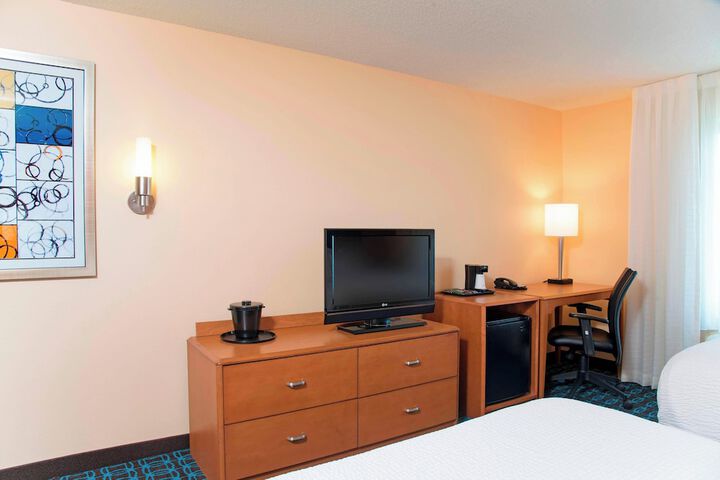 Room 17 of 32