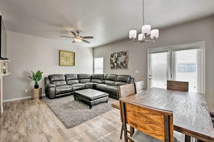 Mtn View Townhome w / Amenities 17 Mi to Snowbird!