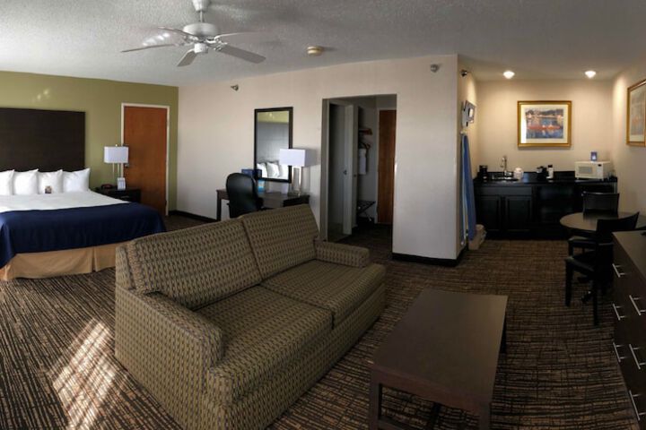 Room 36 of 78
