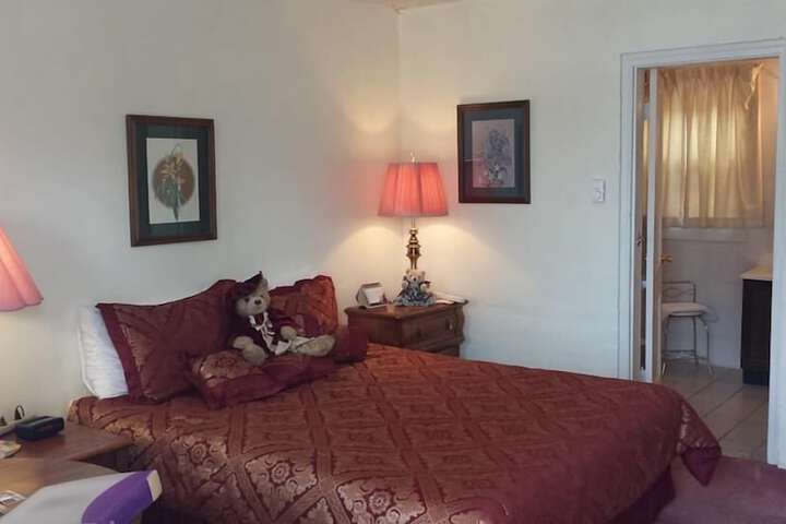 Room 62 of 90