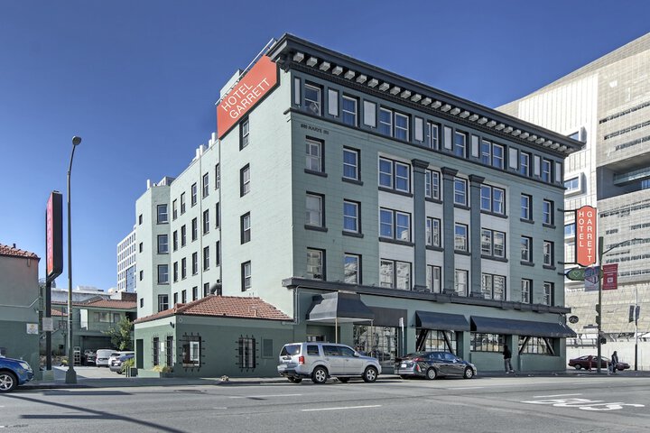 Hotel 2 of 24