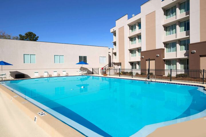 Pool 6 of 38