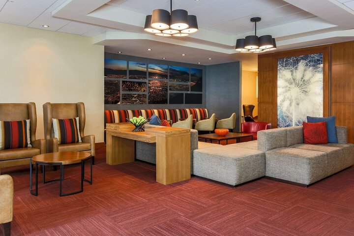 Hotel Interior 5 of 29