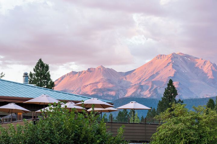 Mount Shasta Resort