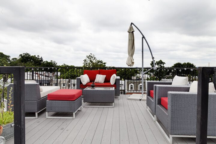 Sundeck 14 of 15