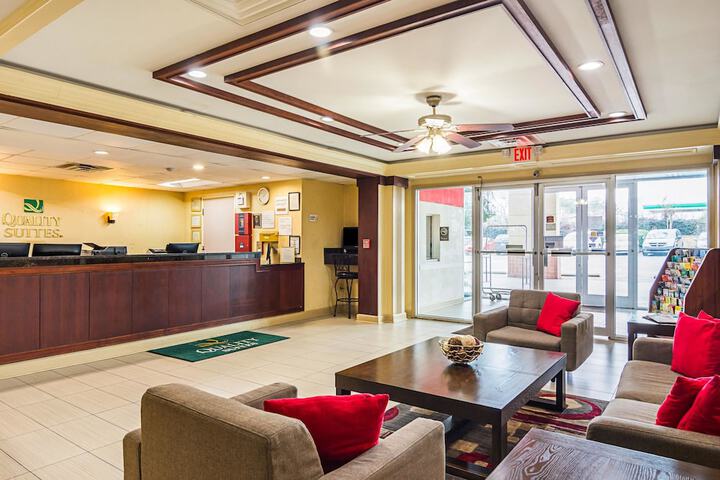 Hotel Interior 12 of 48