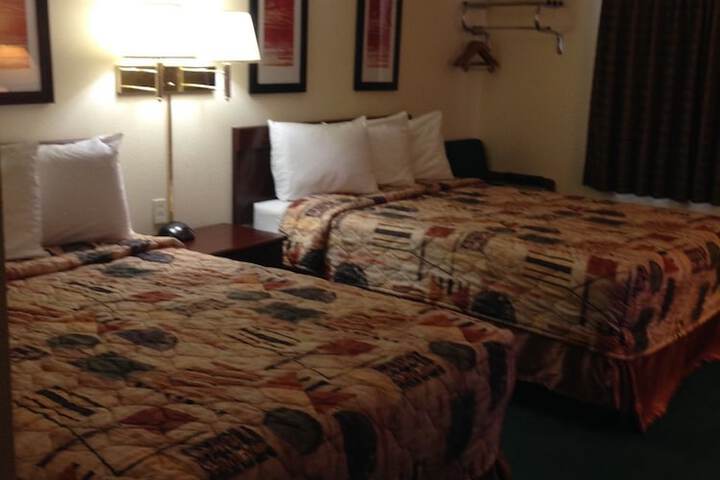 Room 15 of 24