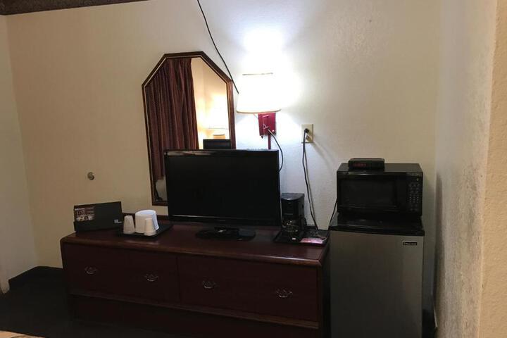 Budget Inn of Brownfield
