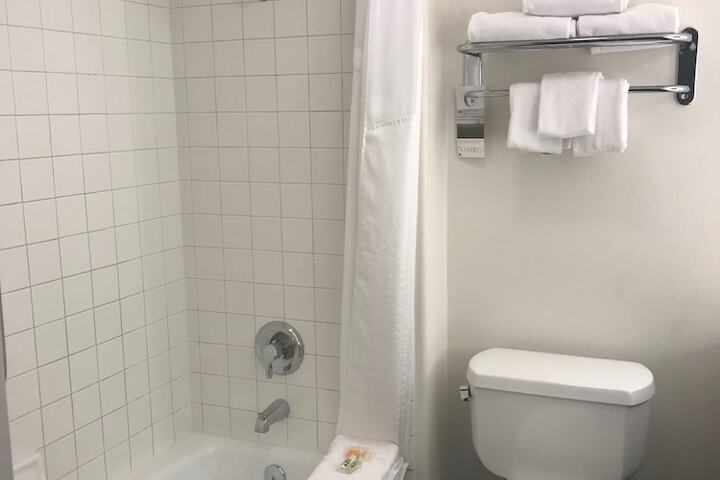 Room 13 of 53