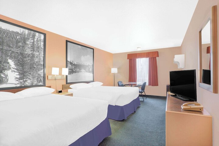 Room 14 of 34